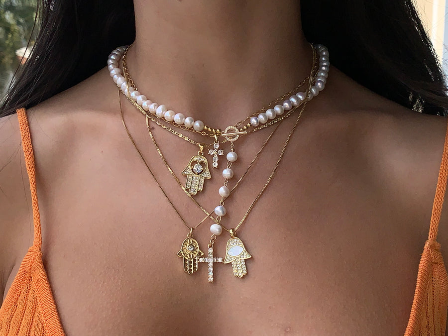 Drop Mí Cross Pearl Rosary