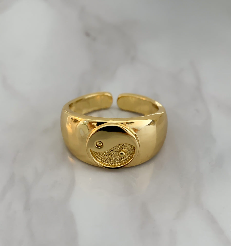 Golden Ying Yang Ring