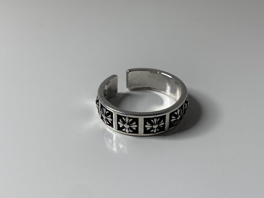 Silver Cross Ring - SAMPLE SALE